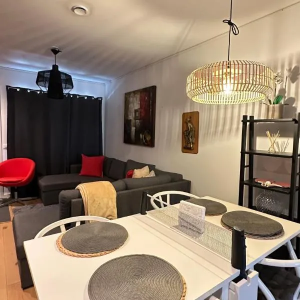 2bedroom apartment in Haninge, hotel in Mårtensberg