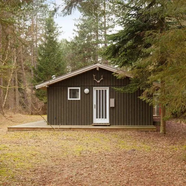 6 person holiday home in Store Fuglede-By Traum, hotel in Store Fuglede