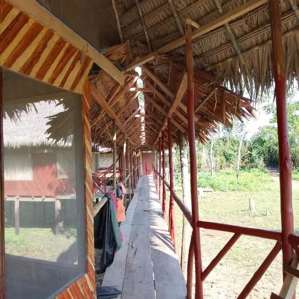 CAMUNGO jungle Lodge in indigenous community ALL INCLUSIVE, khách sạn ở Puerto Franco