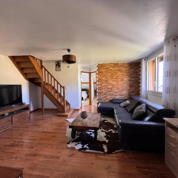 Appartement en Triplex atypique, hotel en Marlioz