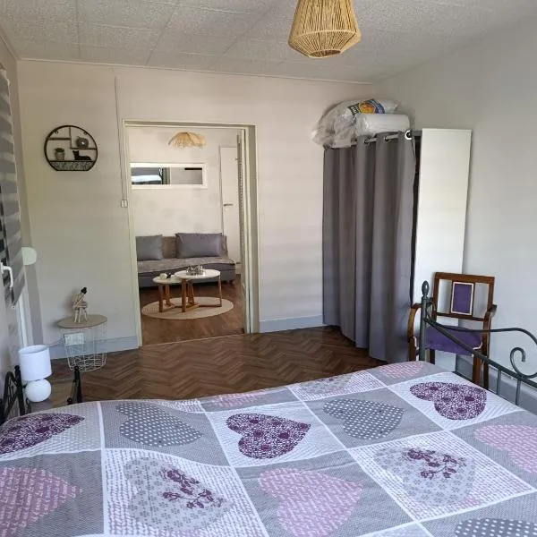 Maison rénovée, hotel em Dole