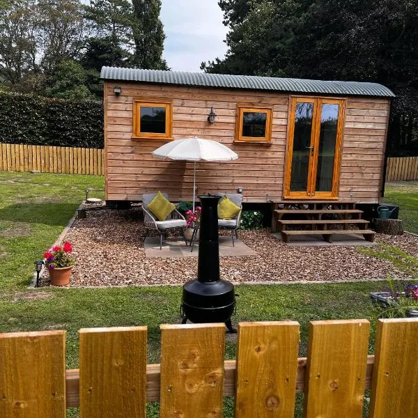 Hut in the hall, hotel in Bedale