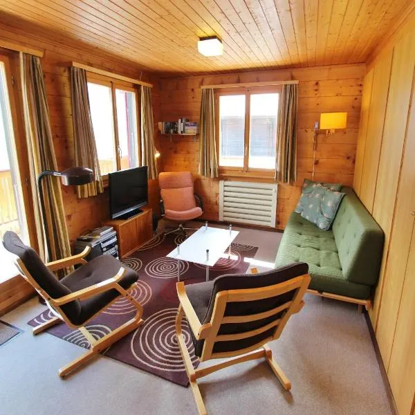 Chalet in Wiler near Ski Lift & Views, hotel in Fiesch