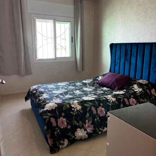 Martil Beach & Lake Appartement Premium, khách sạn ở Martil