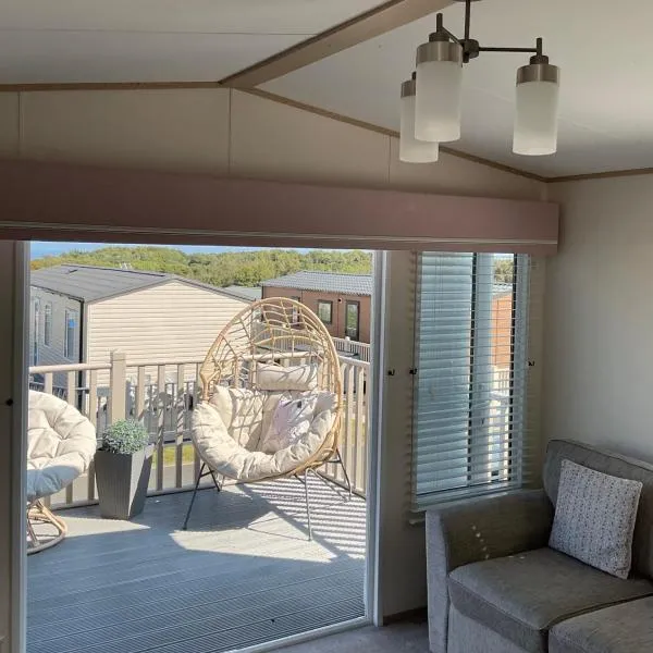 Thurston Manor Holiday Park, Dunbar, hotel en Innerwick