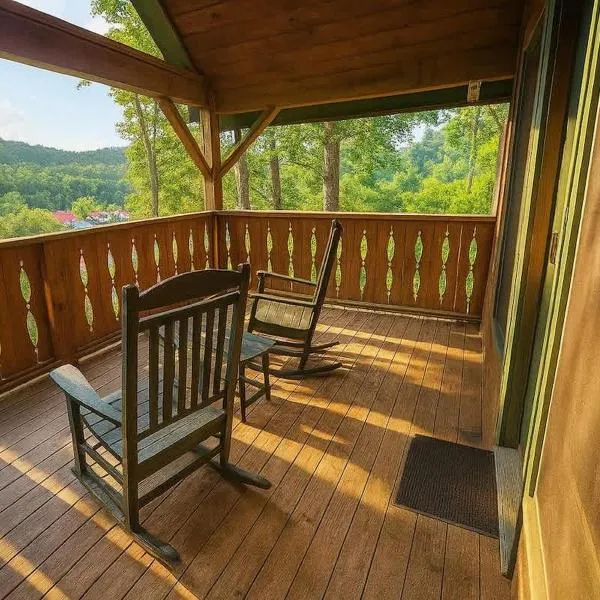 New Alpenrosen Haus-Arcade Hot Tub Sauna Views、ヘレンのホテル