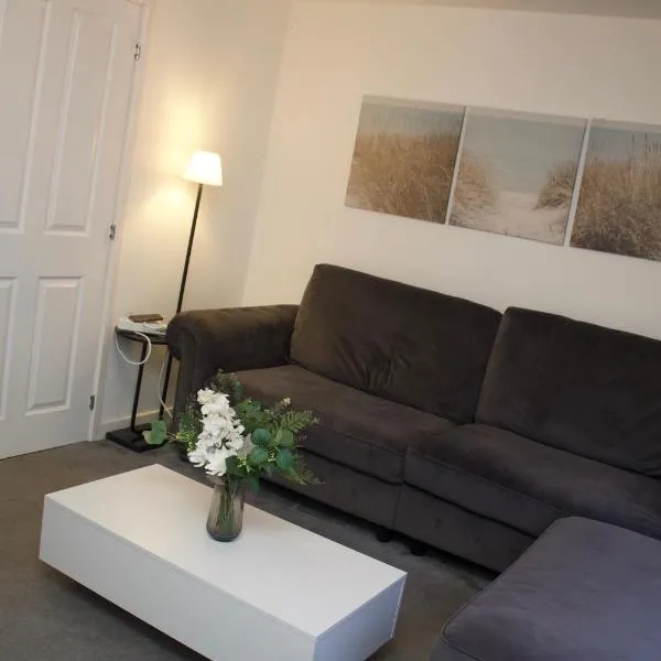 Tranquil Nest, Hotel in Rushall