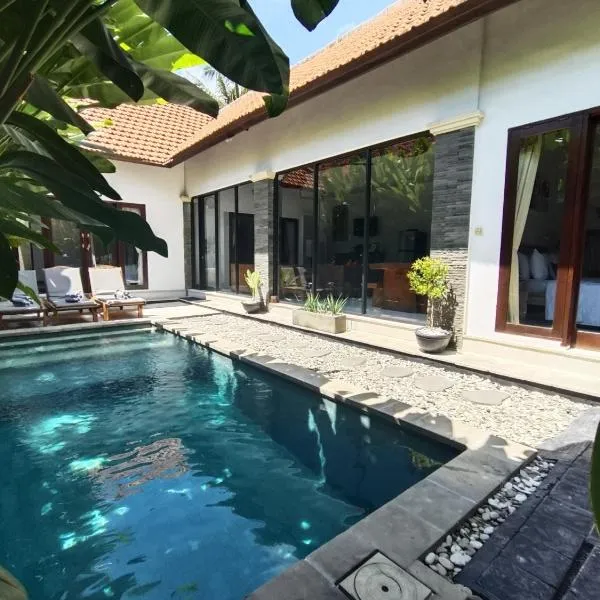 Villa CRIS - Heart of LEGIAN 3 Bedrooms, 3 Bathrooms, hotel a Legian