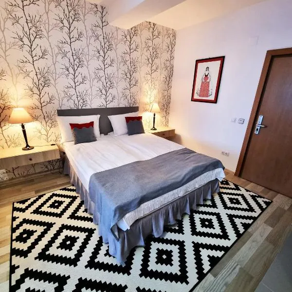 Motel Via Targu Mures, hotel in Cristeşti