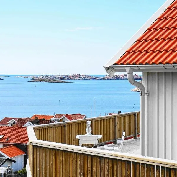 2 person holiday home in Rönnäng, hotel in Rönnäng