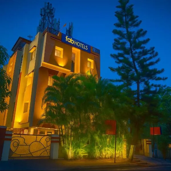 FabHotel Shree Swami, Nr Bird Valley Udyan, hotel in Pune
