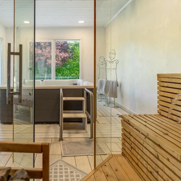Il Giardino Di Rebecca، فندق في فيرّارا