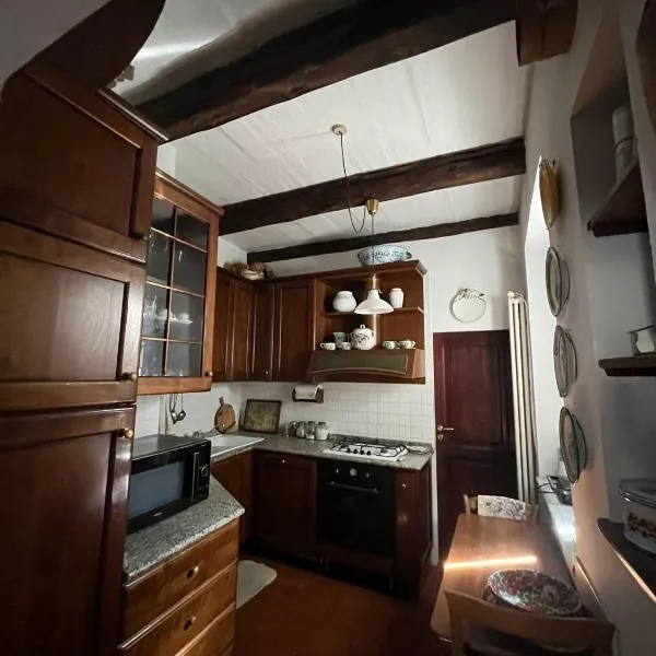 La Casa della Nonna in stile antico, hotel in Castel del Rio