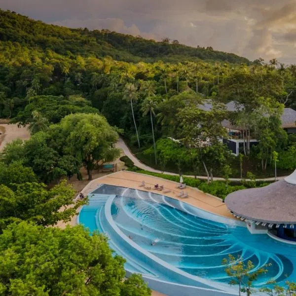 Island Escape Burasari, hotel in Phuket Town
