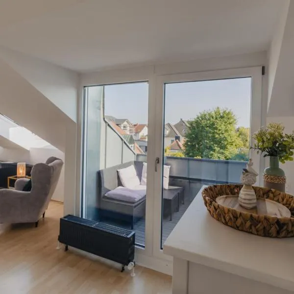 Modernes Balkon Apart"One" - Toplage mit Parkplatz, hotel in Großwallstadt