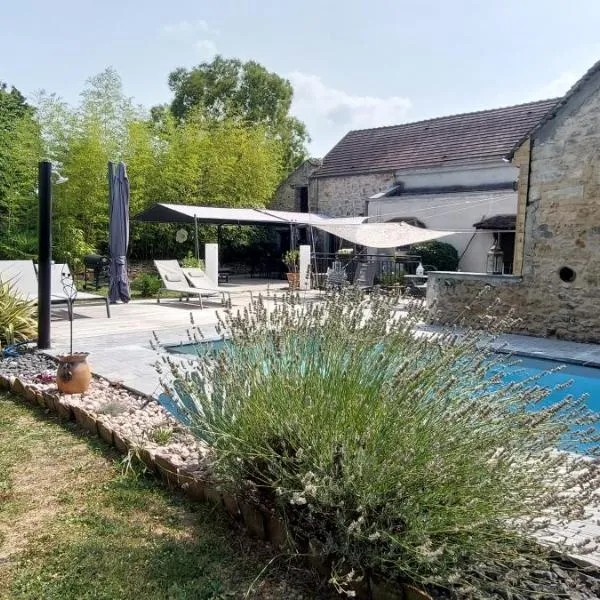 GITE HARY, hotel em Villeblevin