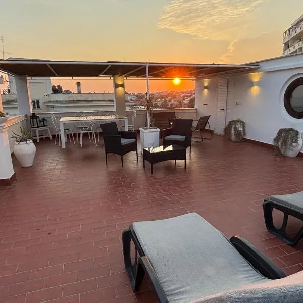 La terrazza sul mare, hotel en Santa Marinella