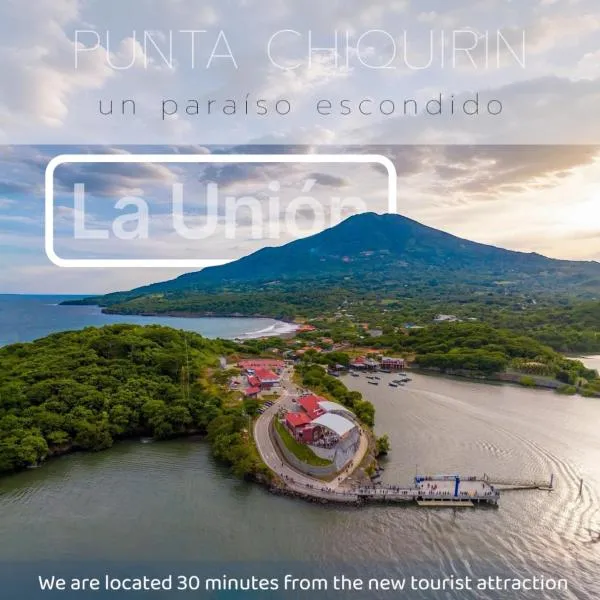 Muy cerca de playas y miradores muy accesible a la ciudad y comercios, khách sạn ở La Unión
