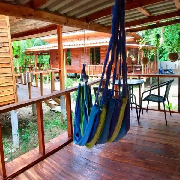 Wooden House Koh Lanta โรงแรมในเกาะลันตา