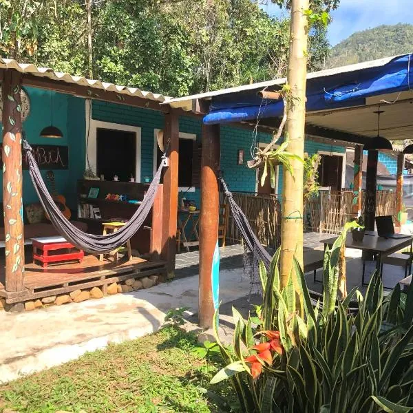 Macondo Hostel Itamambuca, hotel in Praia de Itamambuca