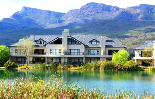 Luxury Lodge 5B, Pearl Valley Golf Estate, hotel i Simondium