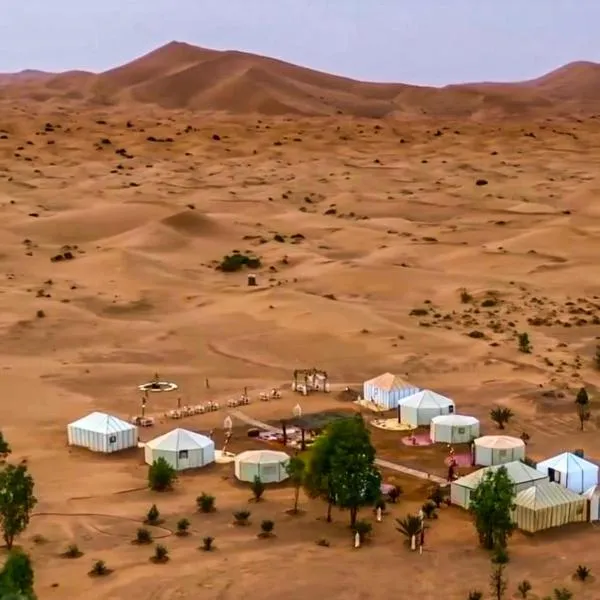 Horaz luxury camp，位于梅尔祖卡的酒店