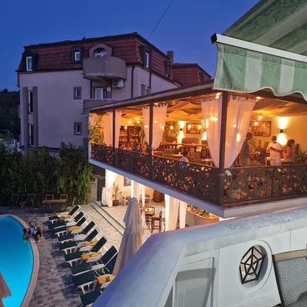 Garni Hotel Panorama Lux, hotel v destinaci Niš