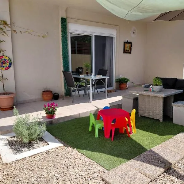 S&M Cozy Garden Lagonissi, ξενοδοχείο στο Λαγονήσι