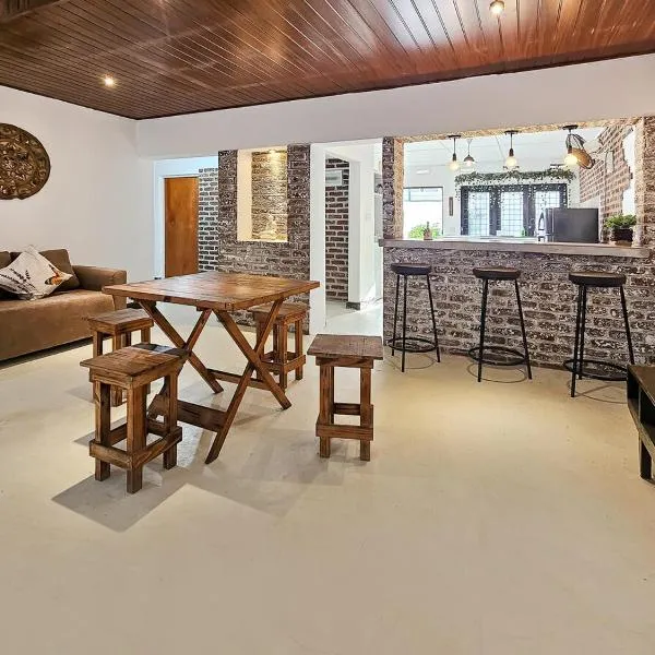 Evolve - Secret Garden、ニュージゴダのホテル