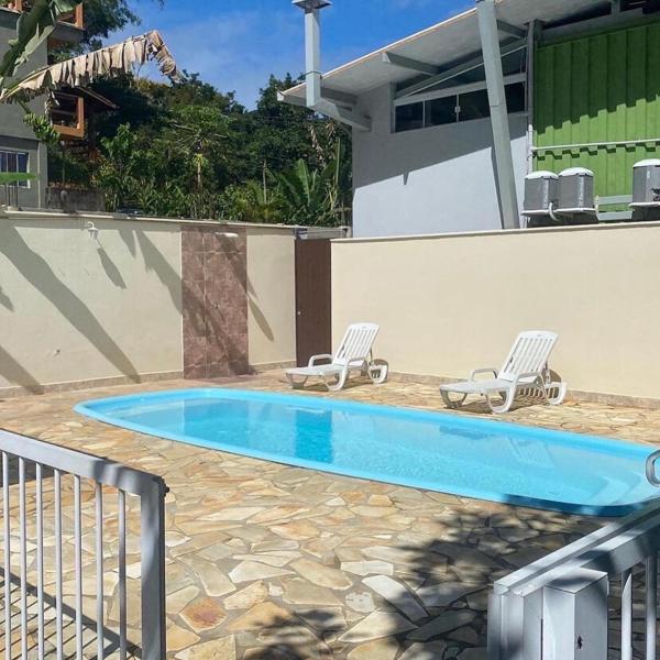 Casa com piscina Descanse em Ubatuba