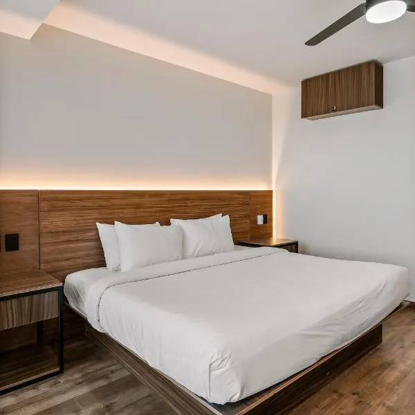 Suites Álamos by Homirent, hotel v destinaci Laborcillas