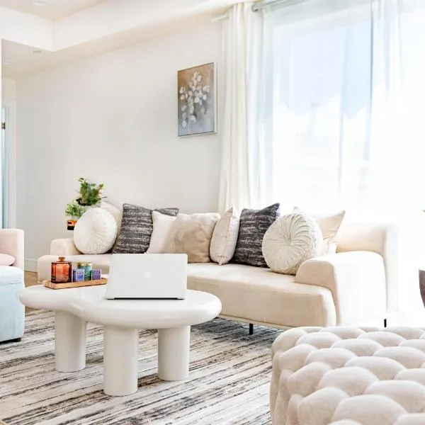 Unique 4-bedroom Apartment, hotel in Los Angeles