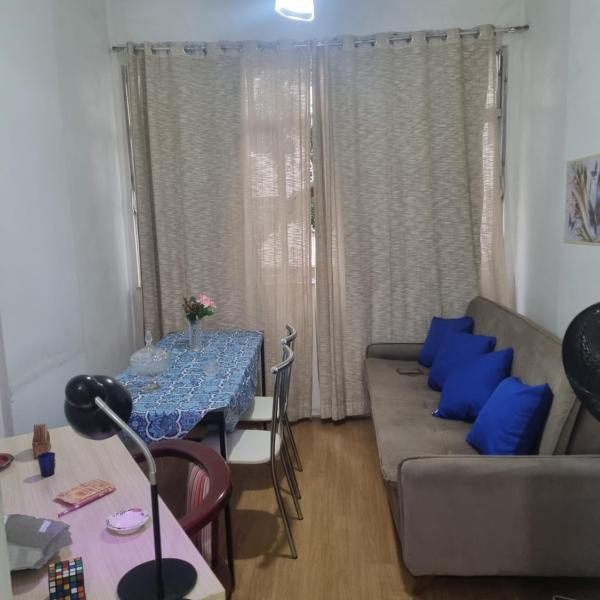 Apartamento bem localizado