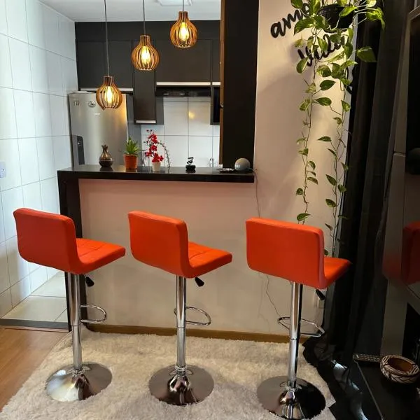 Quarto vip apto compartilhado, hotel in Uberaba
