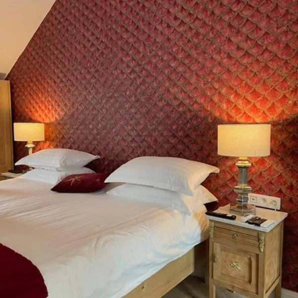 The Lovelace Residence by Threads of Time Hotel Bruges, hotel in Bruges