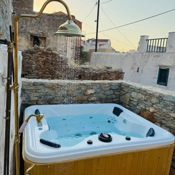 Villa Kastrouna, with private heated jacuzzi, khách sạn ở Đảo Sými