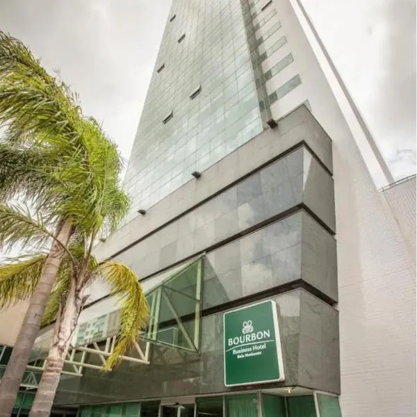 Suíte em Hotel de Luxo Bourbon，位于贝洛奥里藏特的酒店