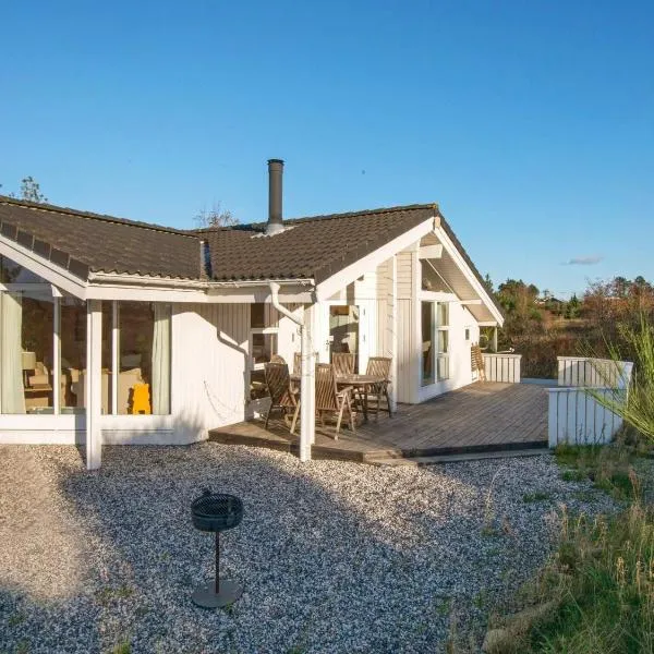 Seaside Escape in Helgenaes - By Traum Ferienwohnungen, hotel in Ørby