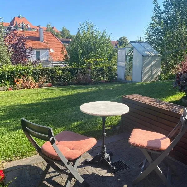 Charlottenhöhe Apartment, hotel in Rottweil