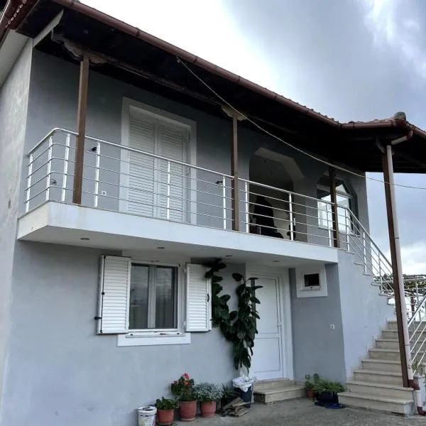 Vila Llanaj, hotel sa Memaliaj