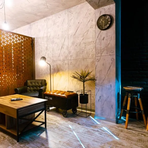 The Industry, hotel in Galaţi