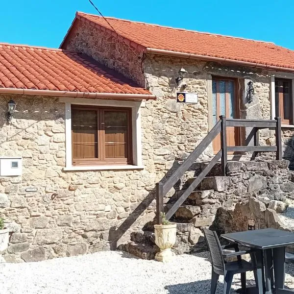 Stone Cottage SANTIAGO, hotel en Curtis