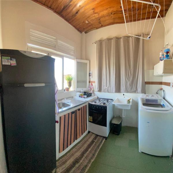 Casa-apartamento aconchegante com 3 quartos e 2 banheiros - Foto 4