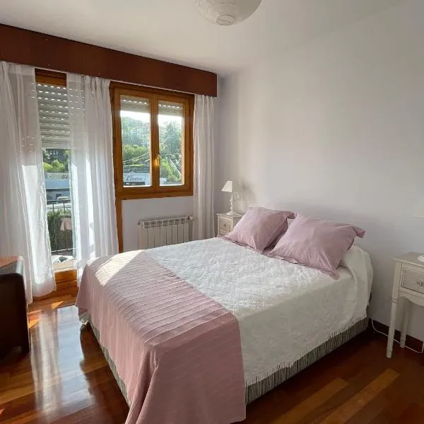 El jardín de Max, hotel v mestu Comillas