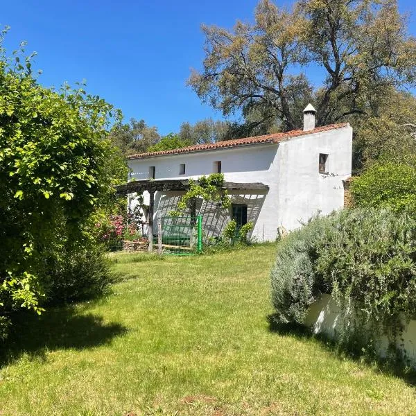 La Casita de Platero, hotel in Los Marines