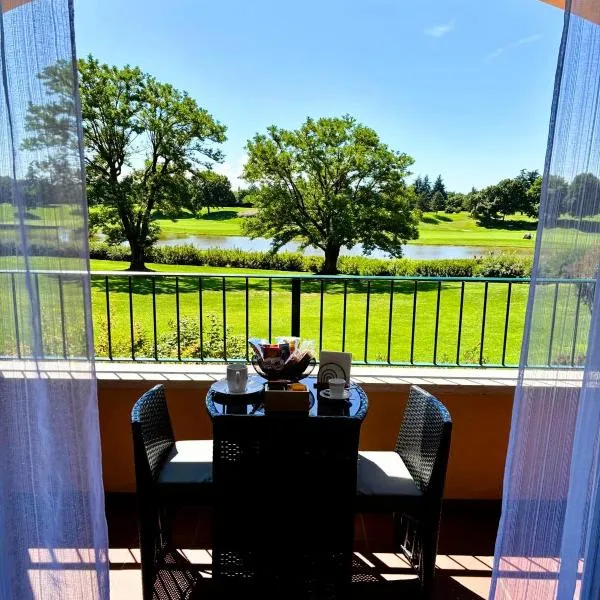 Jasmine Golf & Malpensa, studio in Robinie club, hotel in Solbiate Olona