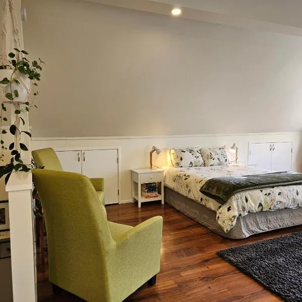 Fantail Farm Loft, hotel in Cambridge