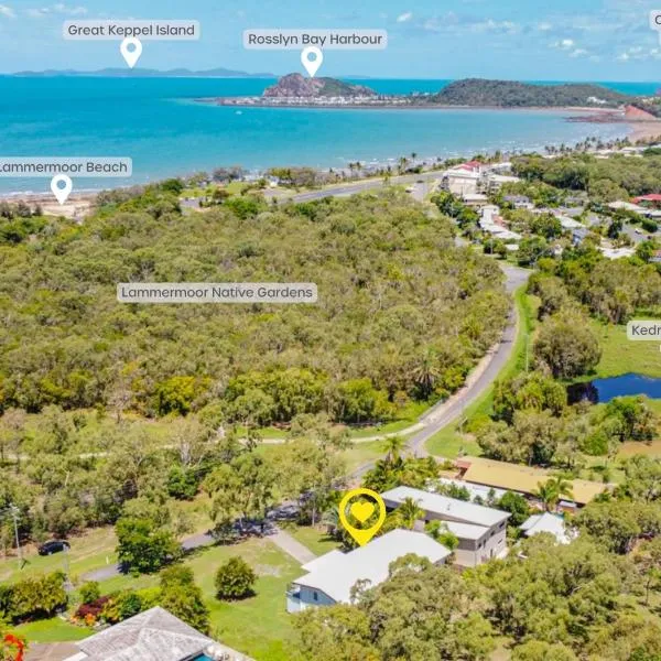 RELAX @48 CLOSE TO BEACH sleeps 7, hotel in Yeppoon
