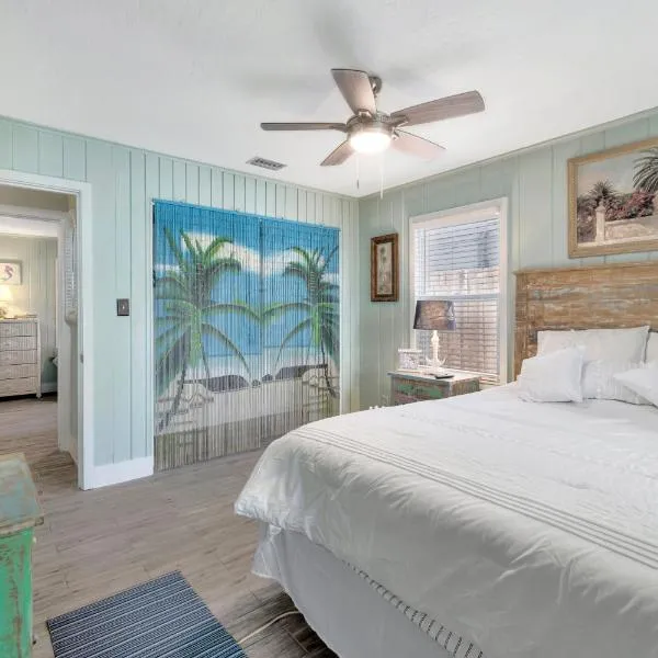Treasure home in St-Pete Beach、セント・ピート・ビーチのホテル