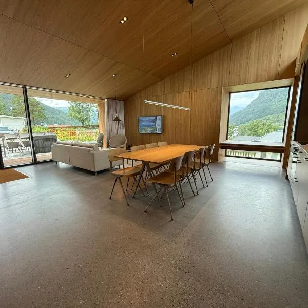 Kinsarvik Camping, hotel in Kinsarvik